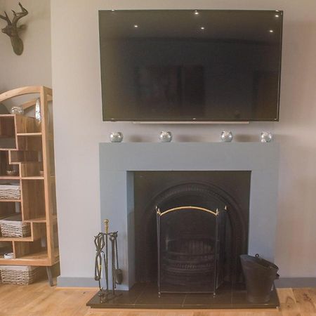 Luxury Super Central Cottage With A Hot Tub/ Gym Portree Exteriör bild