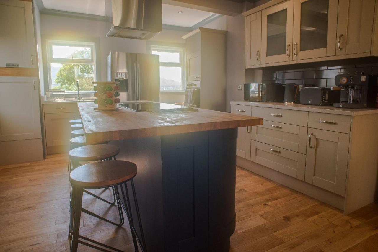 Luxury Super Central Cottage With A Hot Tub/ Gym Portree Exteriör bild