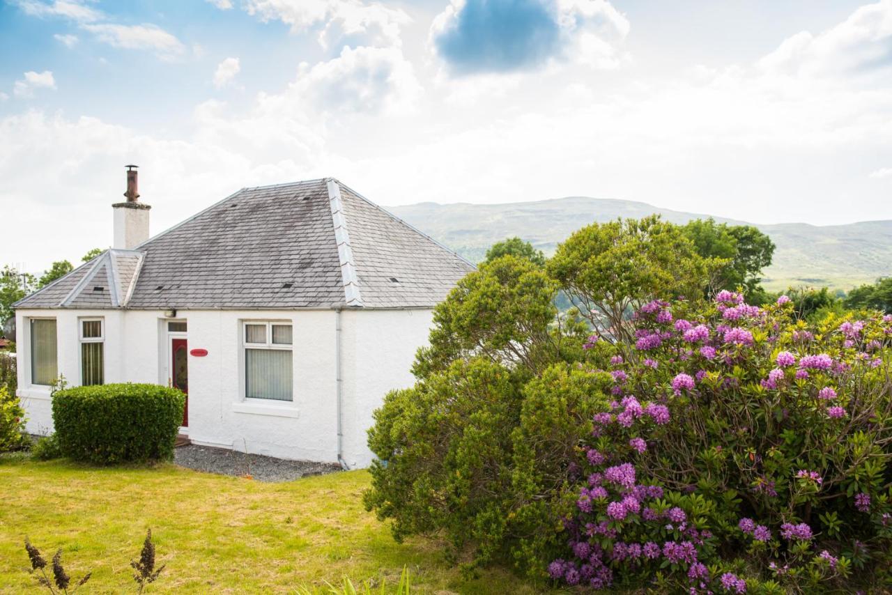 Luxury Super Central Cottage With A Hot Tub/ Gym Portree Exteriör bild