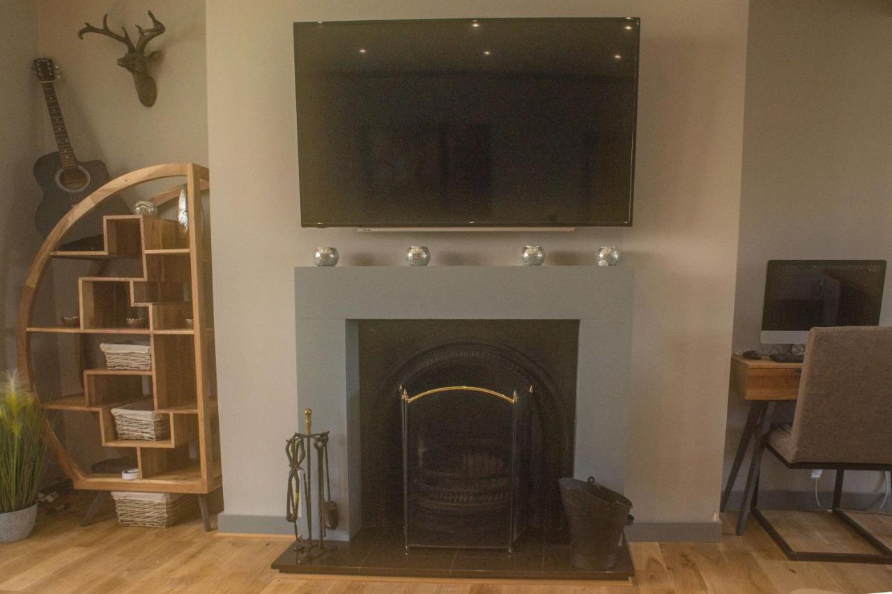 Luxury Super Central Cottage With A Hot Tub/ Gym Portree Exteriör bild