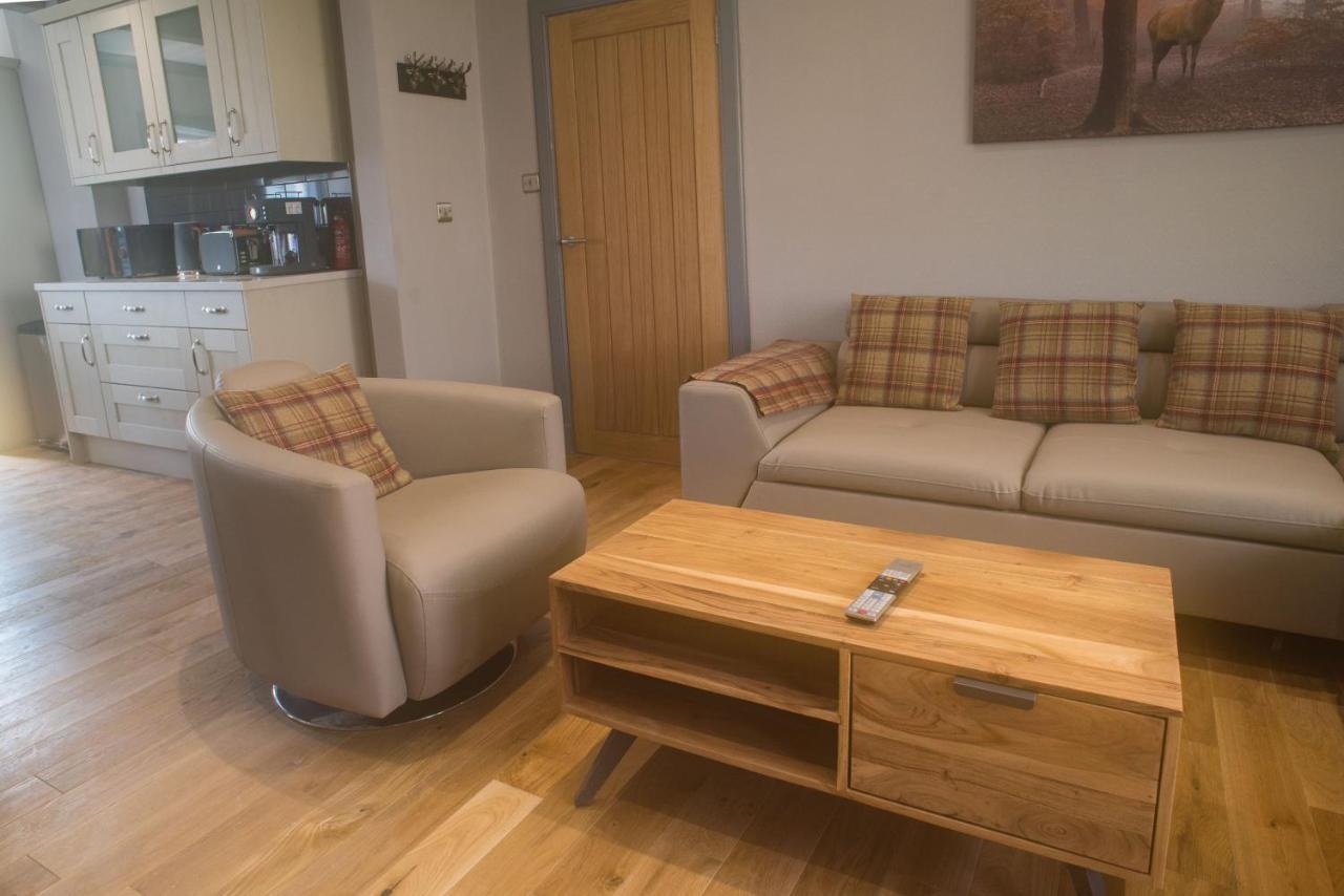 Luxury Super Central Cottage With A Hot Tub/ Gym Portree Exteriör bild