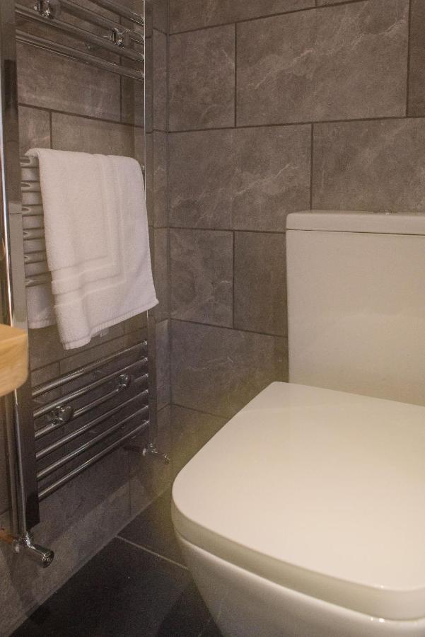Luxury Super Central Cottage With A Hot Tub/ Gym Portree Exteriör bild