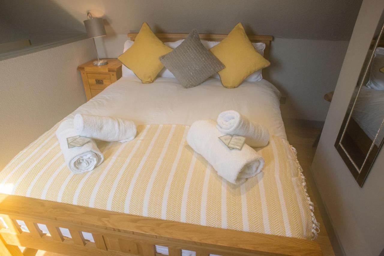 Luxury Super Central Cottage With A Hot Tub/ Gym Portree Exteriör bild
